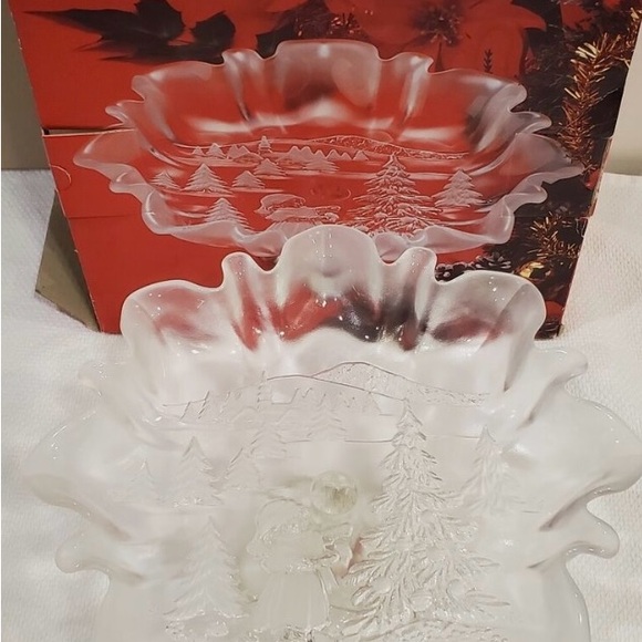 Mikasa Christmas Story Frosted Footed Bon Bon Bowl 9.75” Crystal Germany - Picture 11 of 11